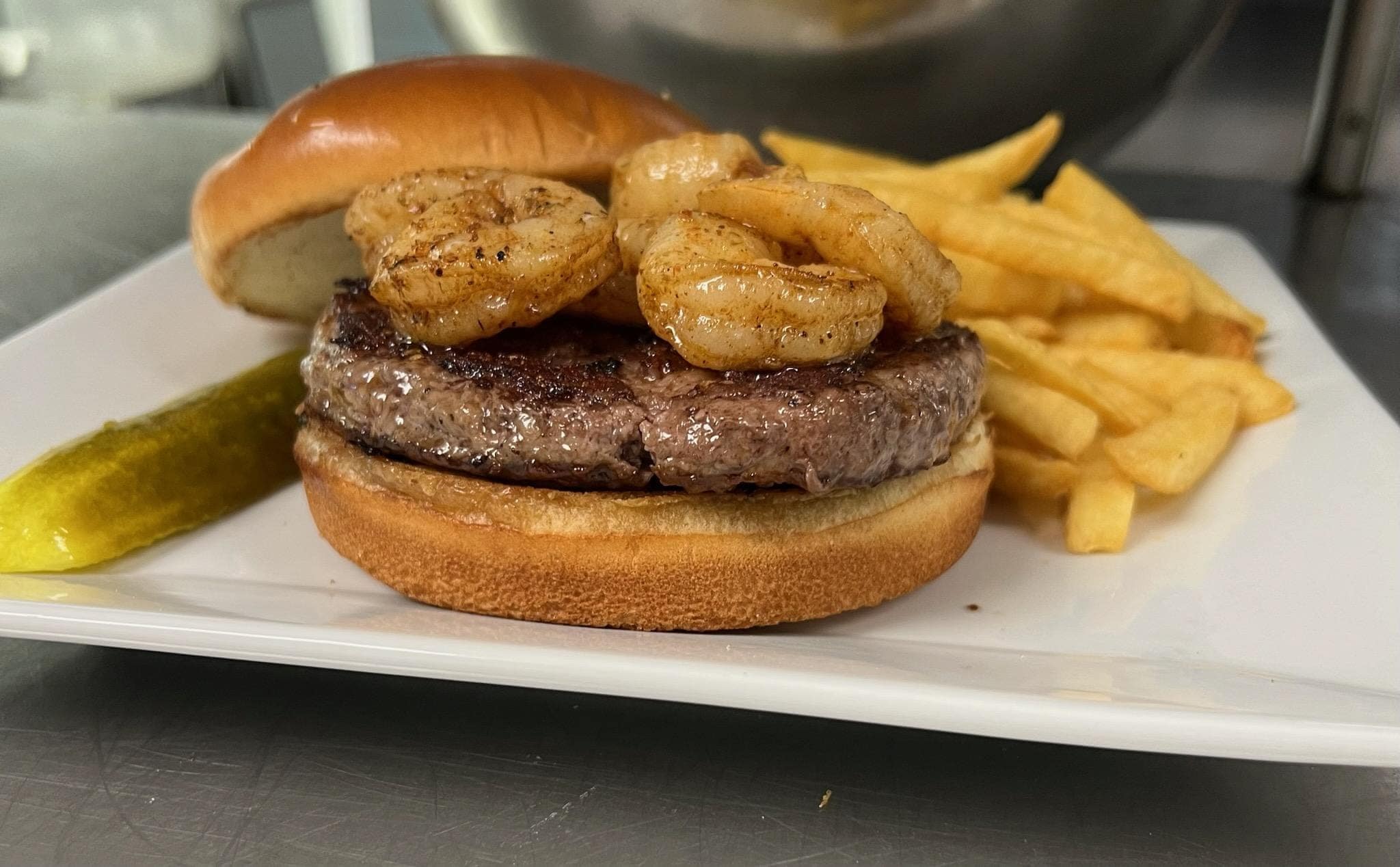 Zest Bar and Grill Offers Empanadas in Bartow, FL 33830