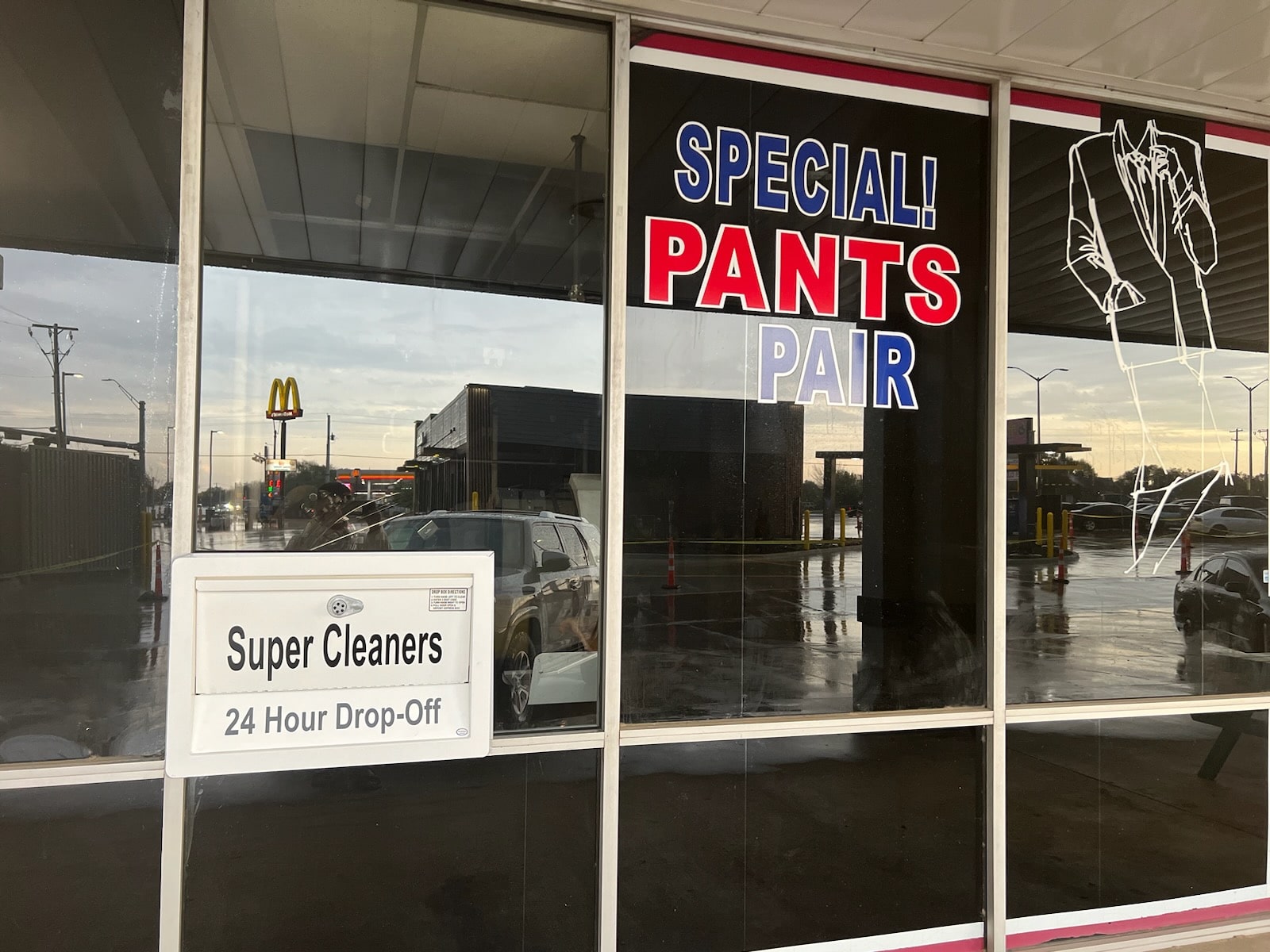 Super Cleaners Offers is a Dry Cleaner in Crowley, TX 76036
