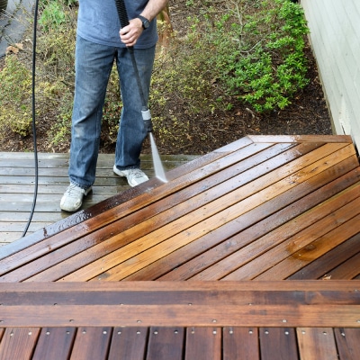 DECK PRESSURE WASHING