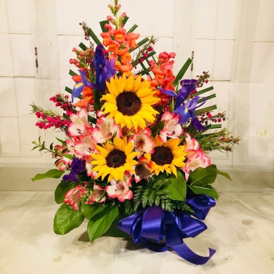 FLORAL ARRANGEMENTS