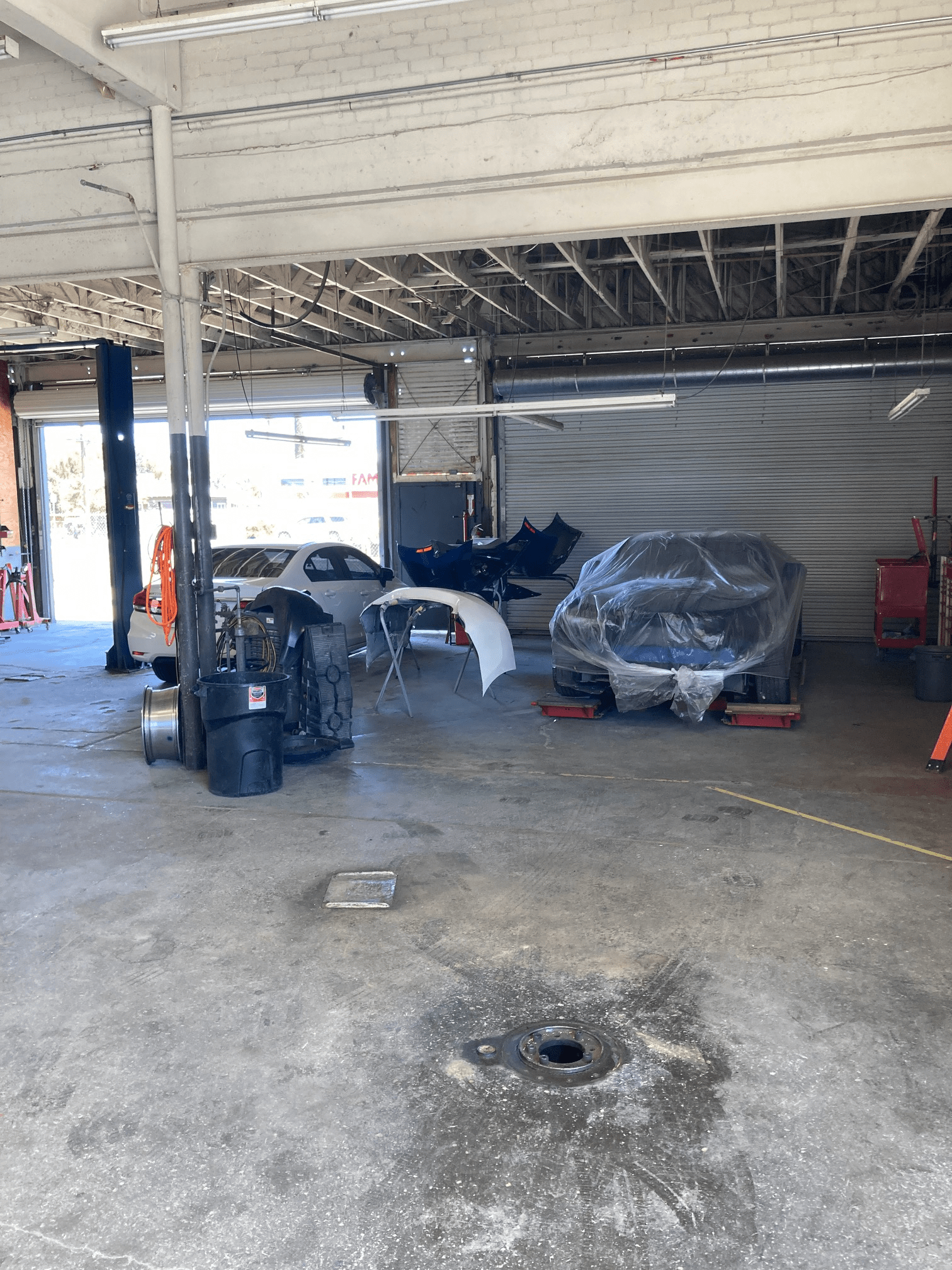 Brothers Collision & Auto Repair Does Car Side Mirror Repairs in Fresno, CA 93702