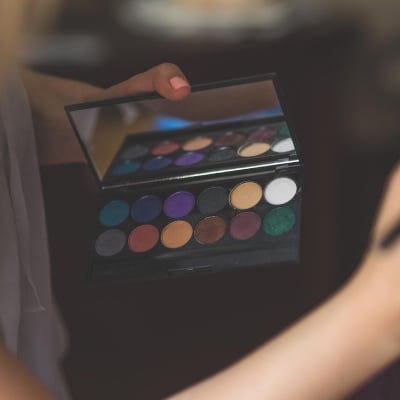 MAKEUP SERVICES