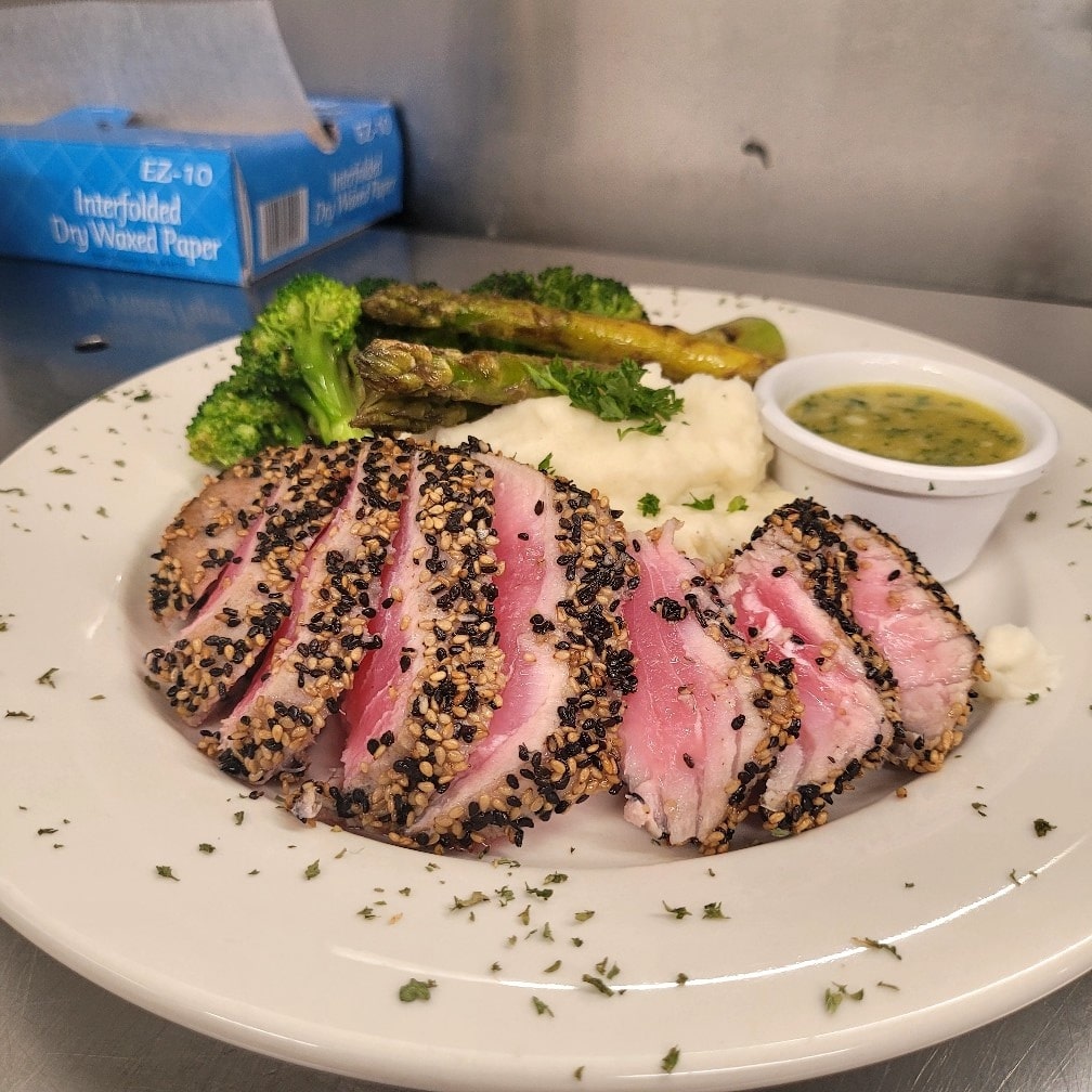 Sammy's Restaurant Serves Chicken in Westbrook, CT 06498