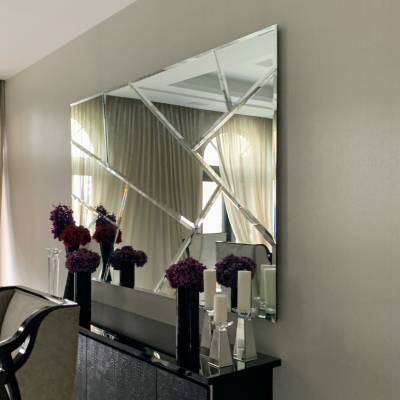 CUSTOM MIRROR DESIGN