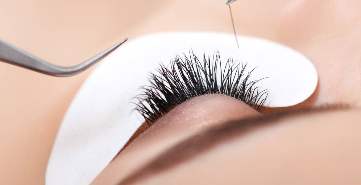 Uzma Eyebrows Threading