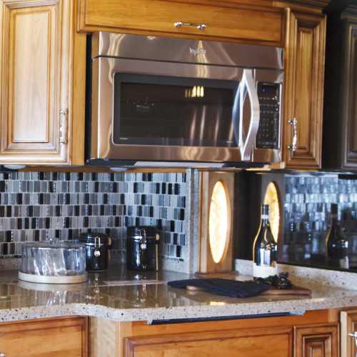 Jims Mobile RV Repair Offers Custom RV in Woodland Hills, CA 91367