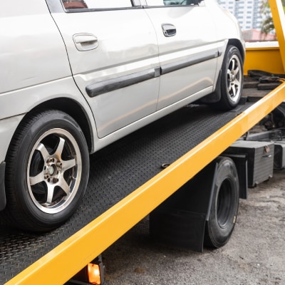 TOWING SERVICES