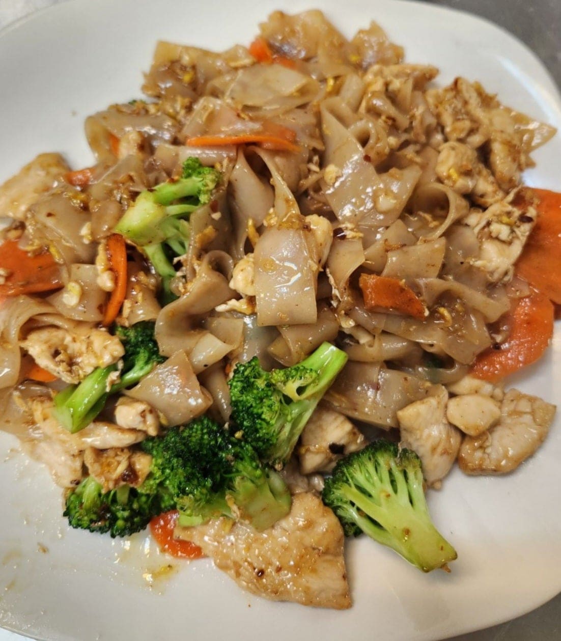 Thai Paradise Restaurant Serves Milk Tea in Clarksville, TN 37040