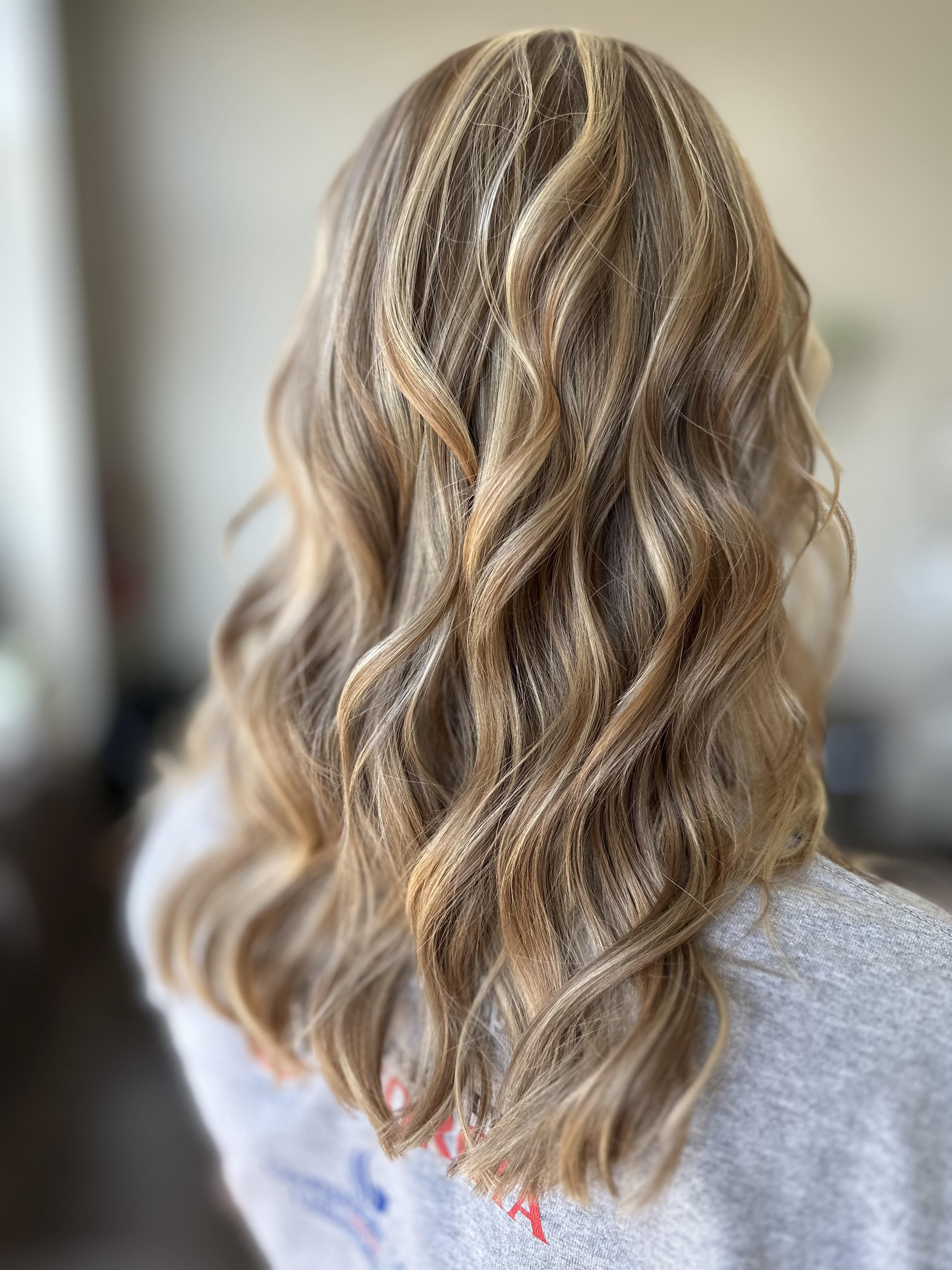 The New Image Salon & Spa Offers Hair Highlights in Ringgold, GA 30736