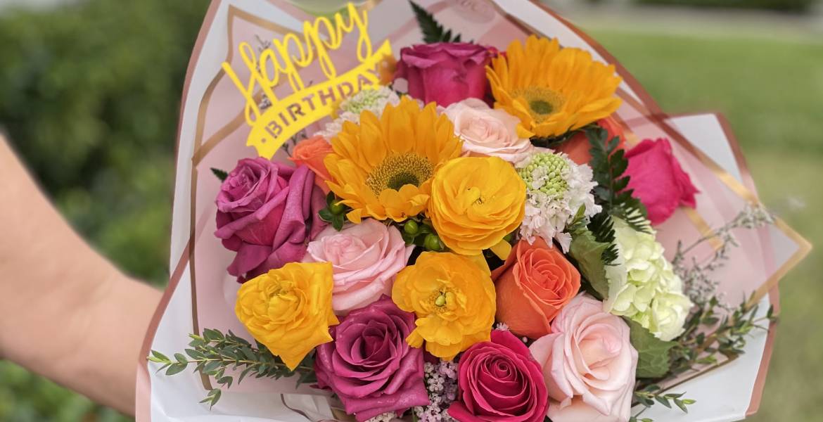 Wise Events Design Offers Flower Delivery in Kissimmee, FL 34743