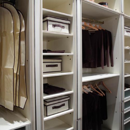 Closet Manufacturing