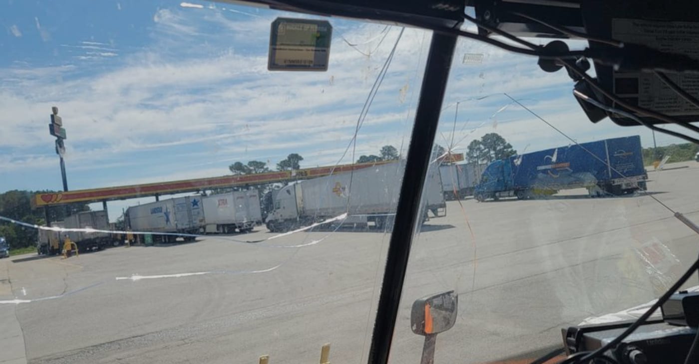 Florida Brothers Auto Glass Offers Auto Glass Services in Championsgate