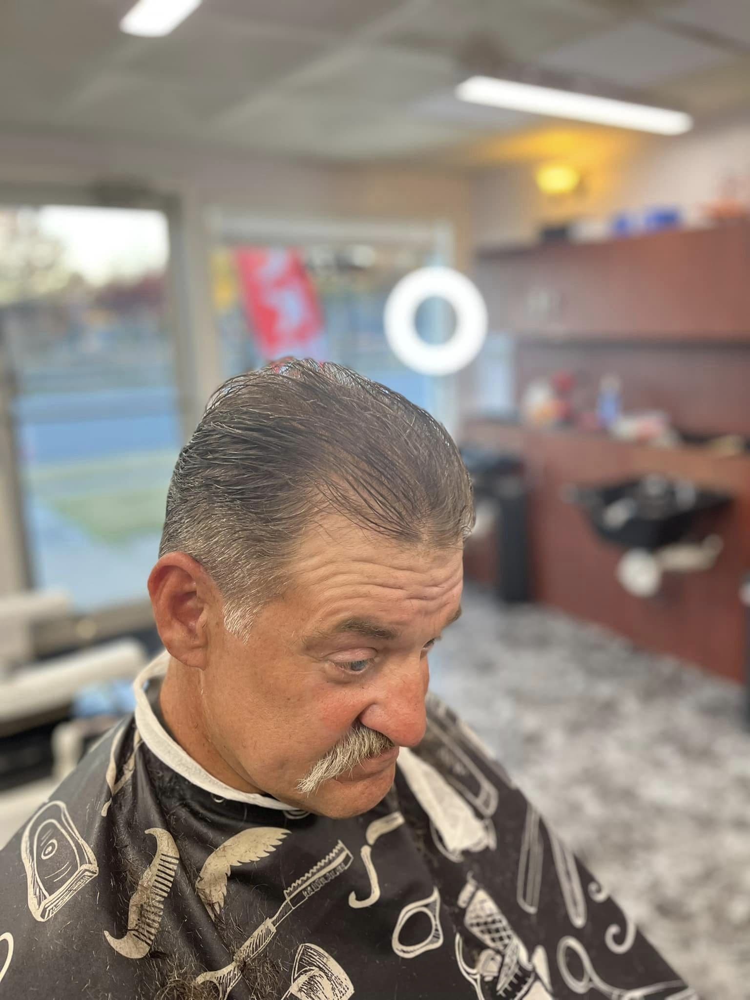 His Touch Barber Shop is a Black in Springfield, MO 65803