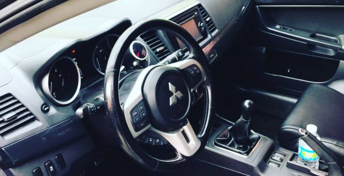 Mr. Bee's Auto Wash and Mobile Detailing Offers Interior Car Wash