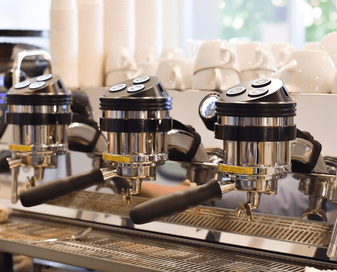 The Combine Kitchen Bakery & Market Offers Customized Cakes in Rancho Cucamonga, CA 91739