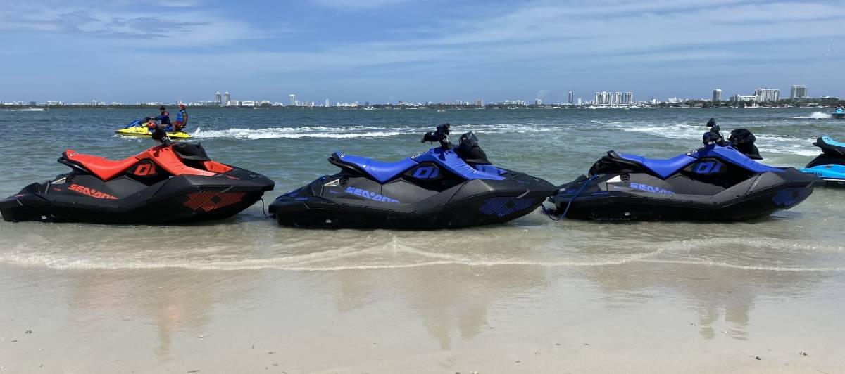 Star Jetski Miami Offers Water Sports Equipment Rentals in Miami, FL 33140