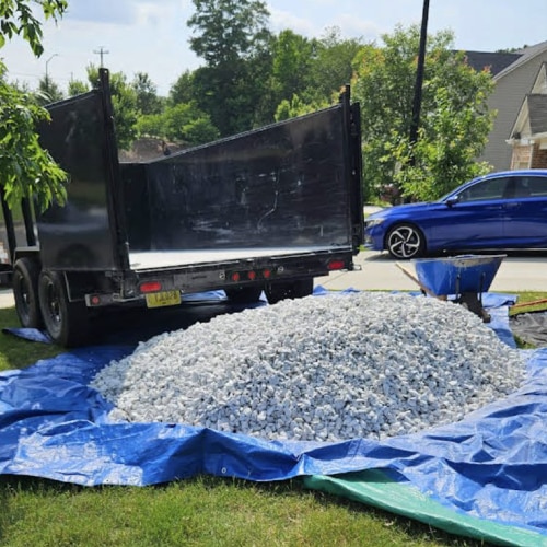 Dumas Transport and Junk Removal Offers Junk Removals in McDonough, GA