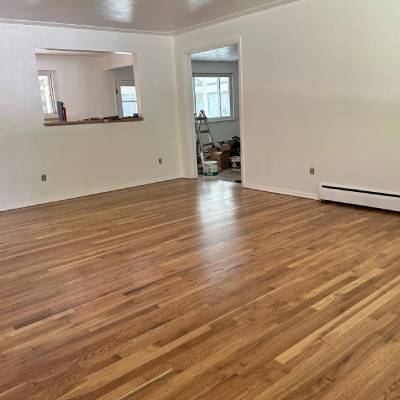 HARDWOOD FLOOR REFINISHING