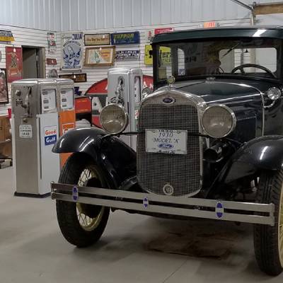 PETROLIANA AUCTION