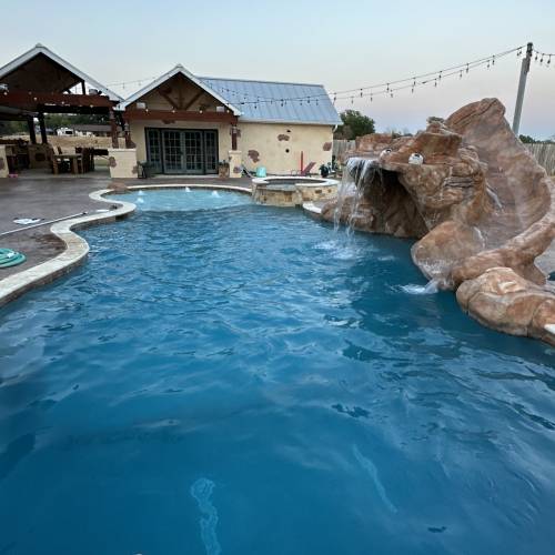 Swimming Pool Cleaning