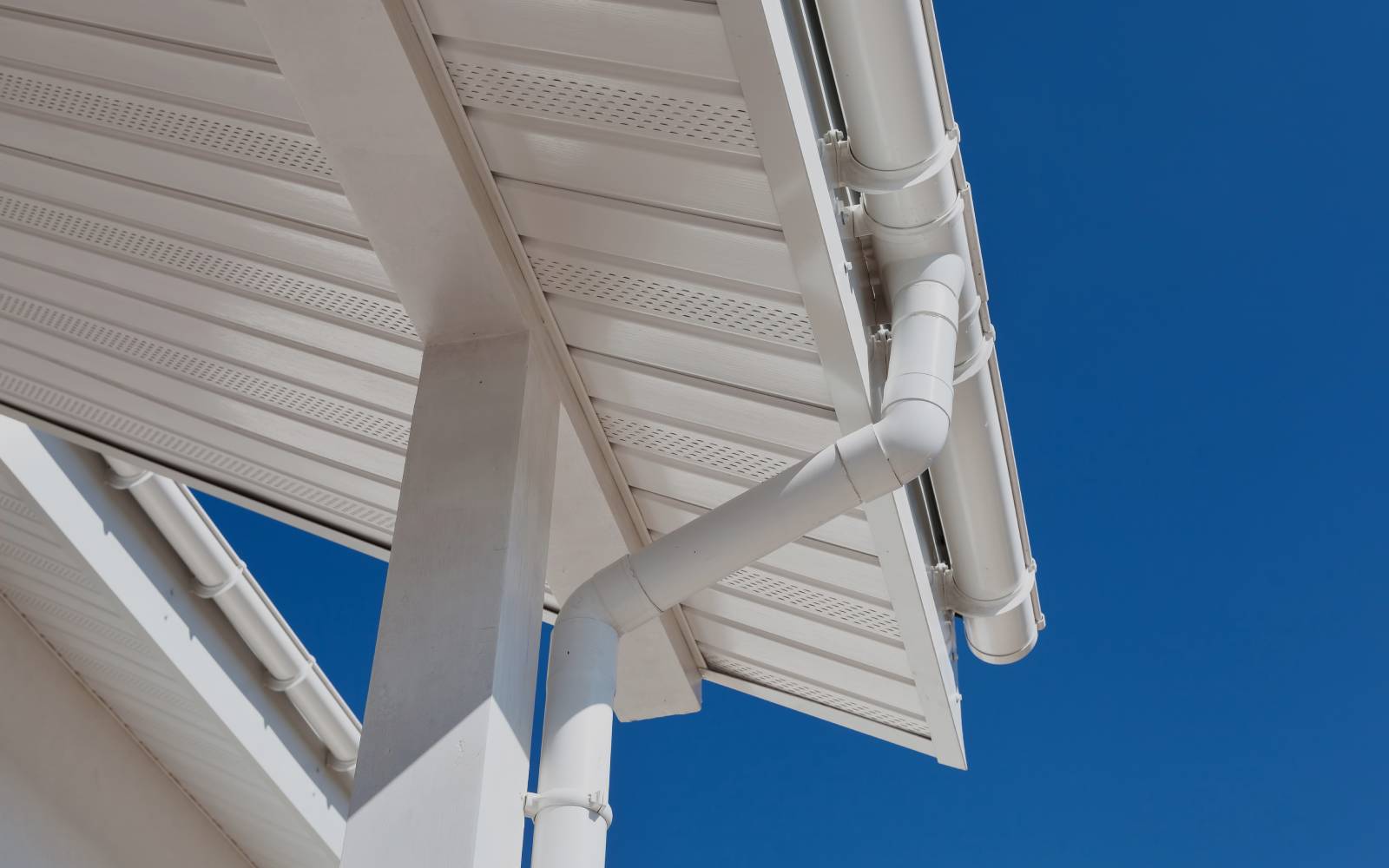 Gutter Installations Everest Roofing in Yuba City, CA 95991