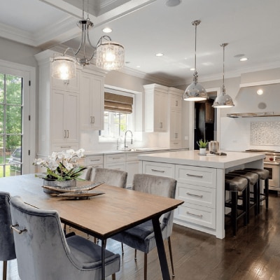 KITCHEN CABINET INSTALLATION