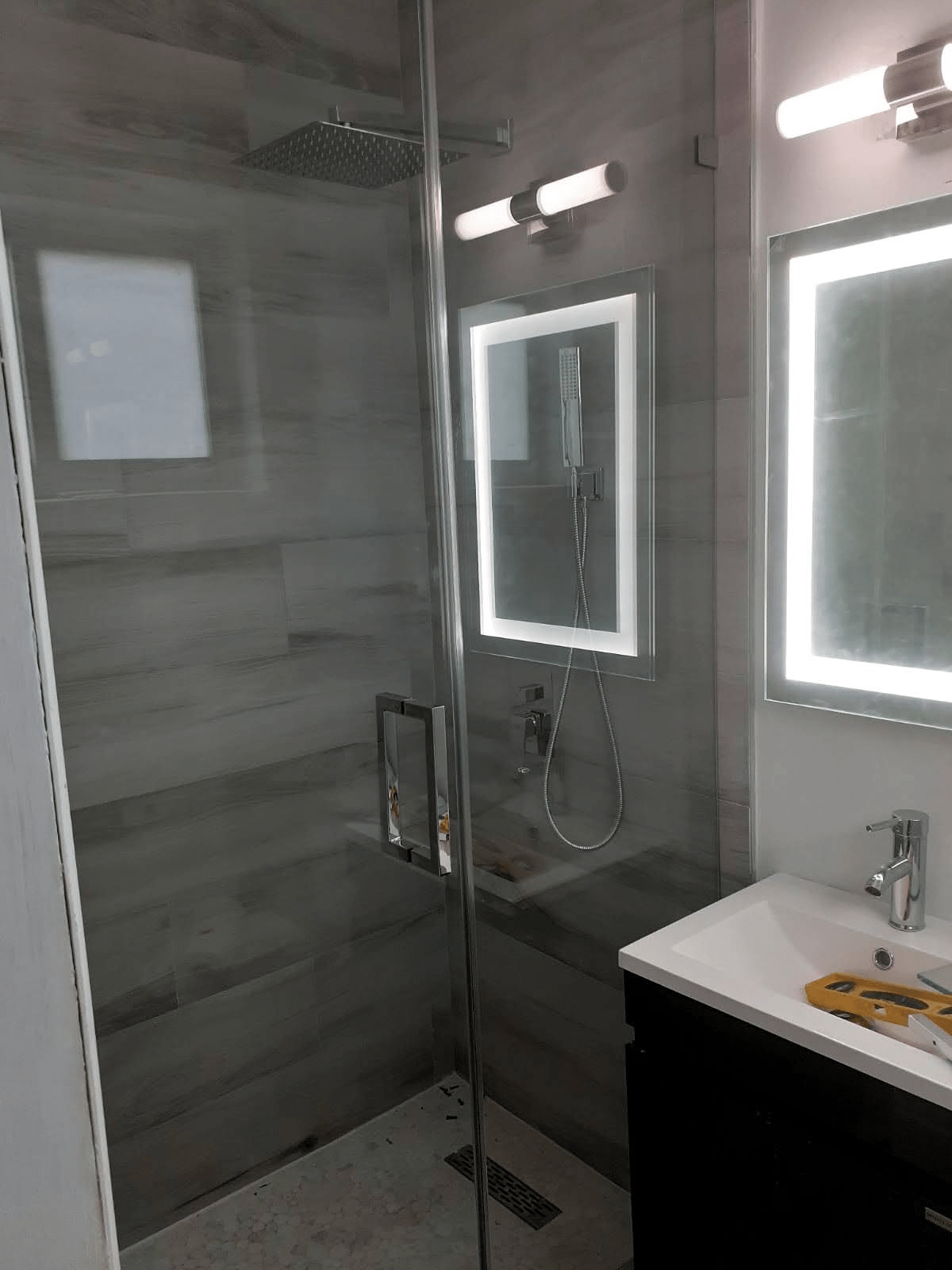 Marti Glass Shower Enclosures Offers Frameless Shower Enclosures in