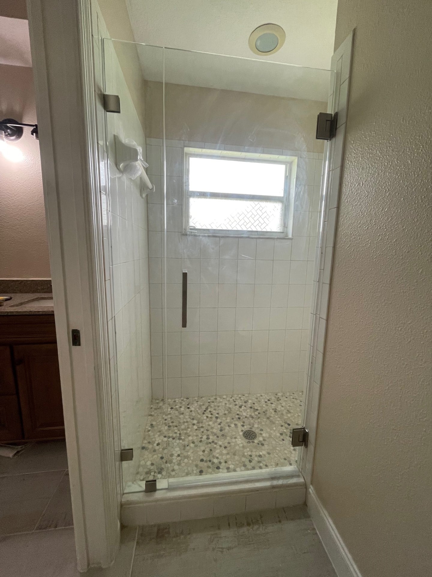 Marti Glass Shower Enclosures Offers Frameless Shower Enclosures in