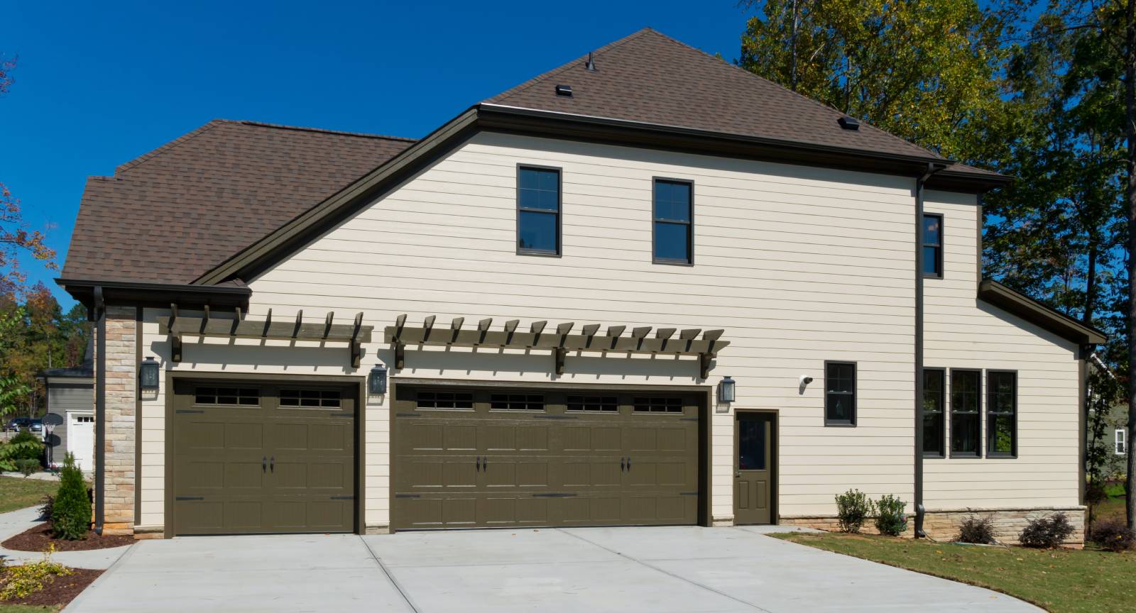 MI Homesiding is a Siding Contractor in Knoxville, TN 37920