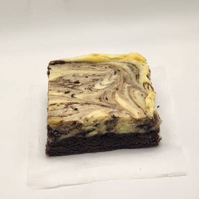 CHEESECAKE BROWNIES