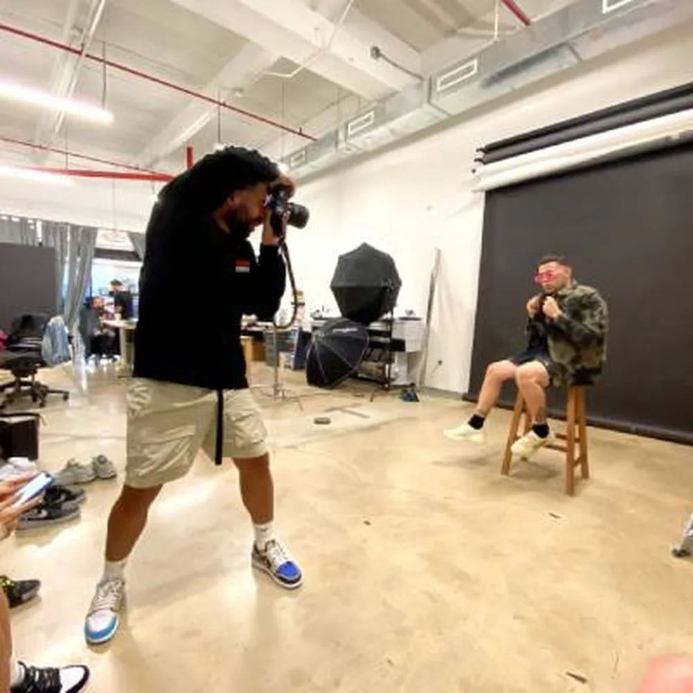 PHOTOGRAPHY SERVICES