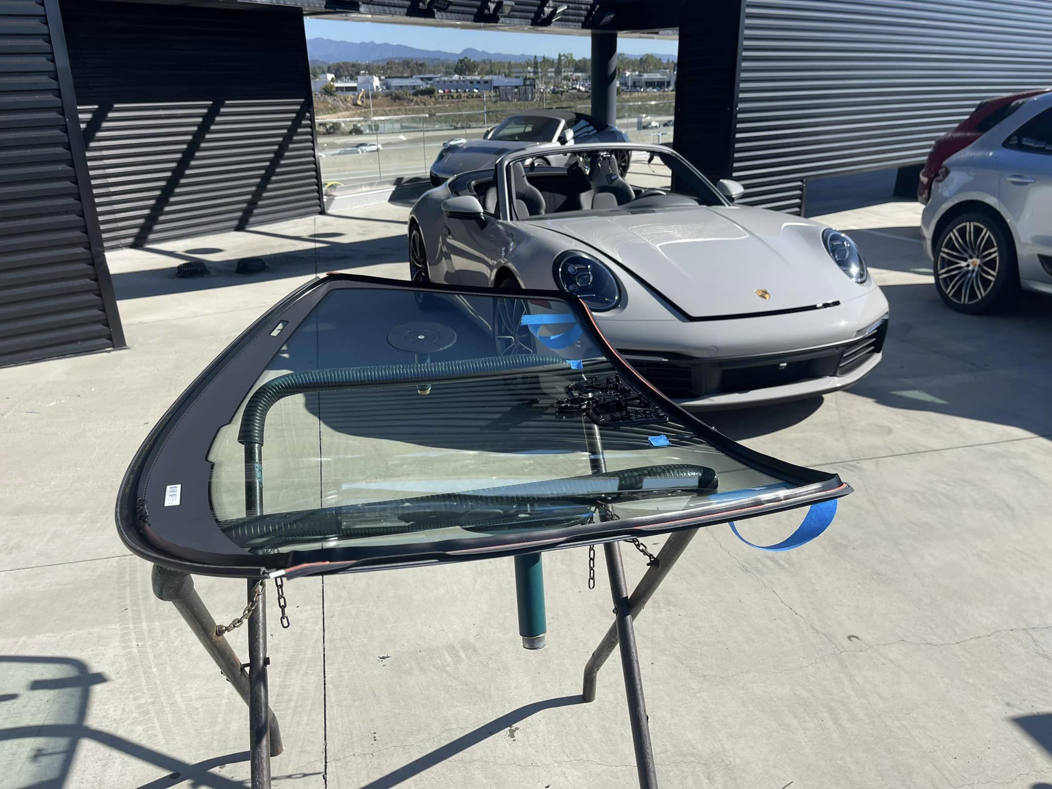 MG Auto Glass Offers Windshield Repairs in Paramount, CA 90723