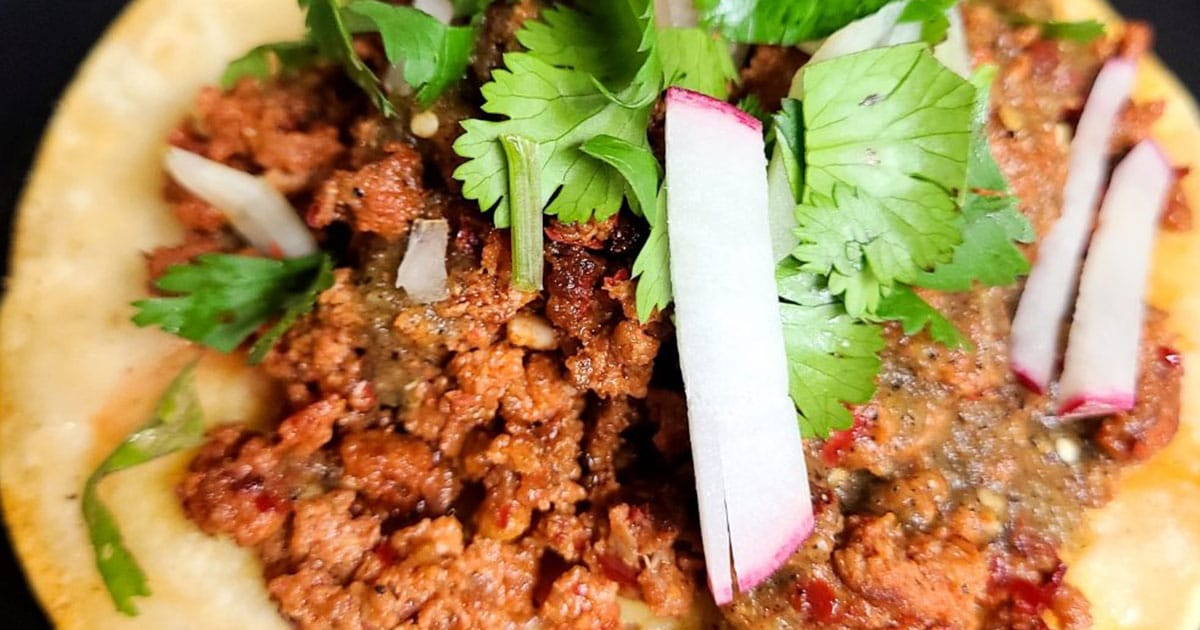 Tacos De Birria Estilo Guadalajara Offers Mexican Catering in Laguna