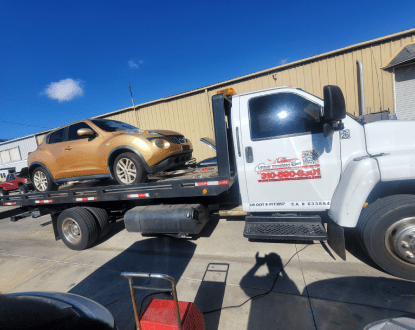 TOWING SERVICES