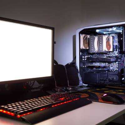 GAMING COMPUTER