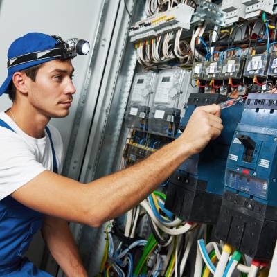 RESIDENTIAL ELECTRICIAN