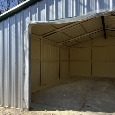 METAL BUILDING INSULATION