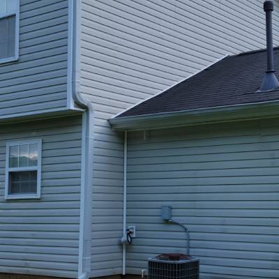 EXTERIOR HOUSE WASHING