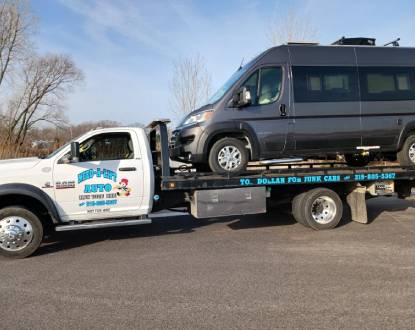 TOWING SERVICES