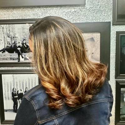 HAIR COLOR CORRECTION