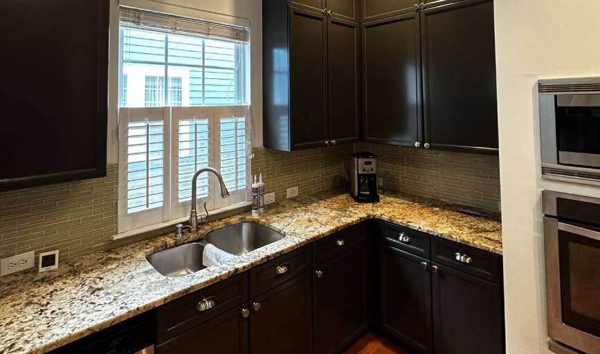  Cover the World Painting