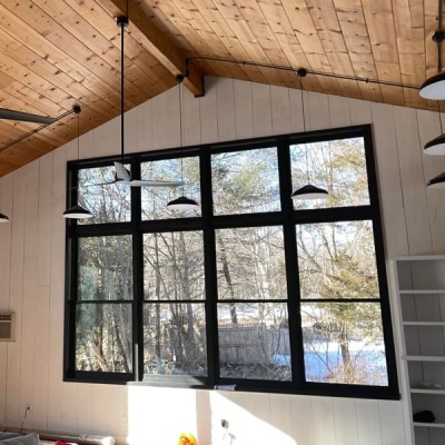 WINDOWS