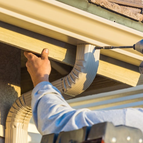 Seamless Gutter Installation