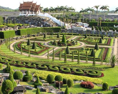 COMMERCIAL LANDSCAPING