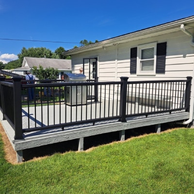 DECK SERVICES