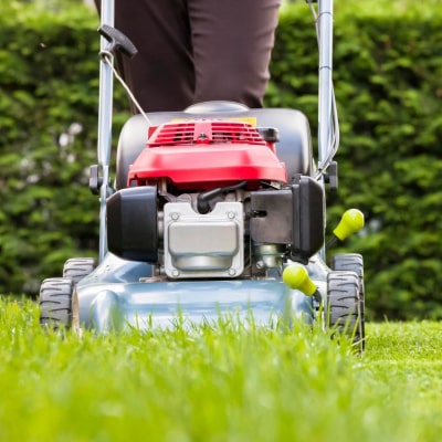 COMMERCIAL LAWN CARE 