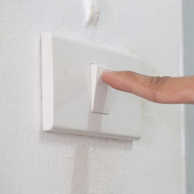 THREE-WAY SWITCH INSTALLATION
