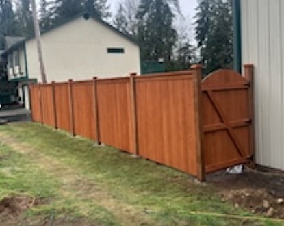 PRE-STAINED FENCING
