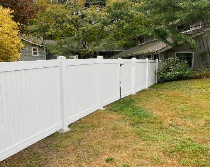VINYL FENCING