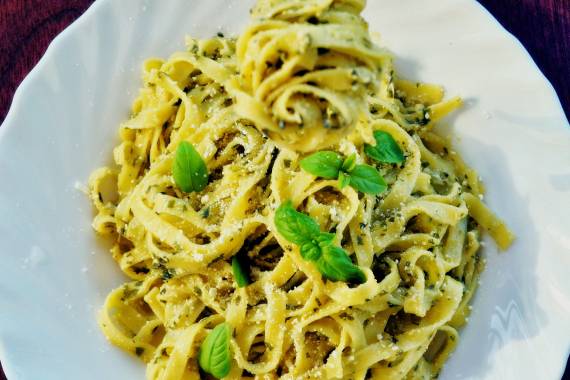 F and L Pizza Cafe 2